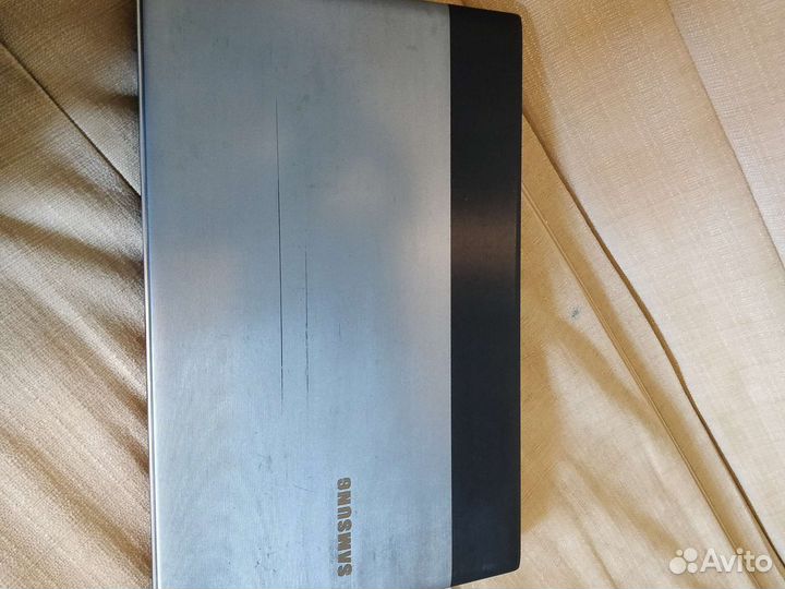 Ноутбук на запчасти