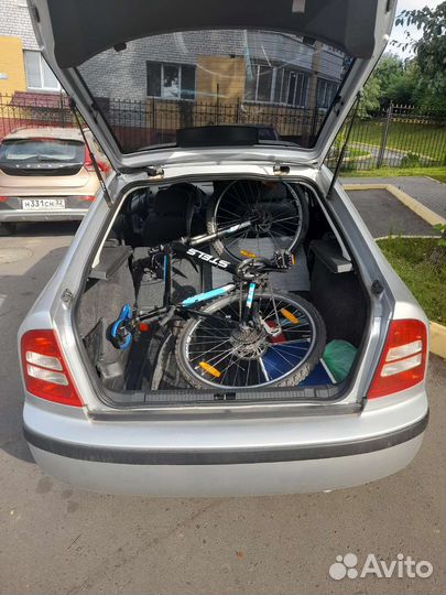 Водитель с личным автомобилем