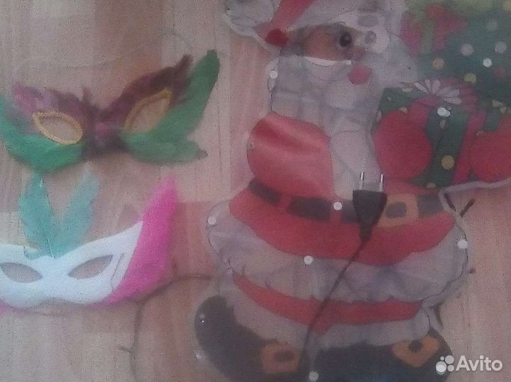 Новогодние игрушки