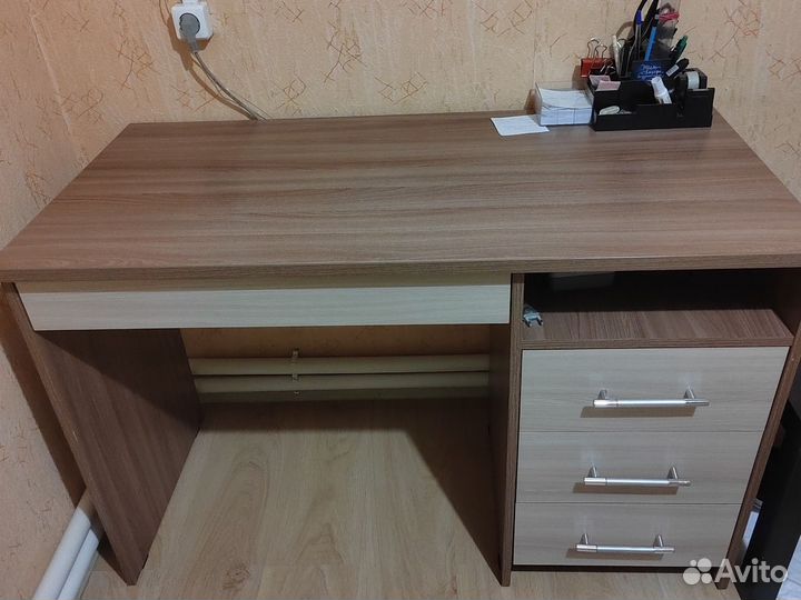 Письменный стол бу