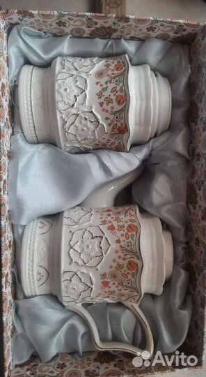 Чайный набор (чайник, сахарница, чай)