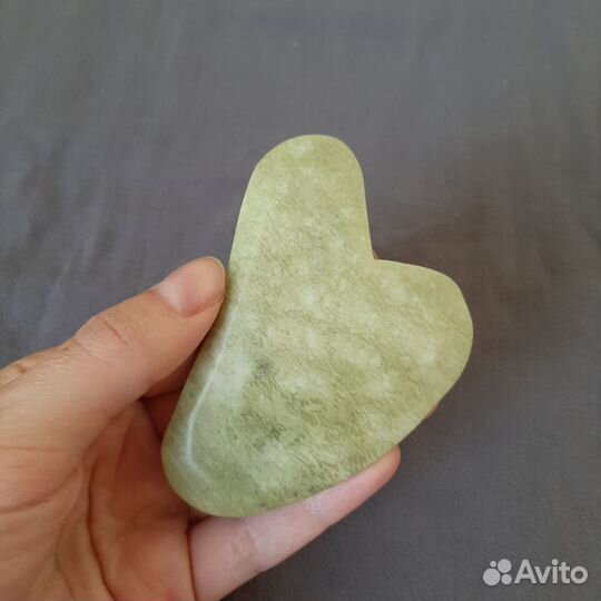 Скребок гуаша нефритовый