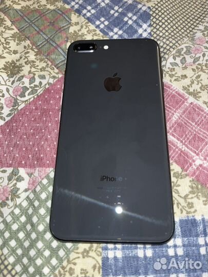 iPhone 8 Plus, 128 ГБ