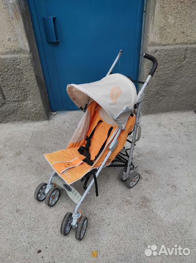Прогулочная коляска трость