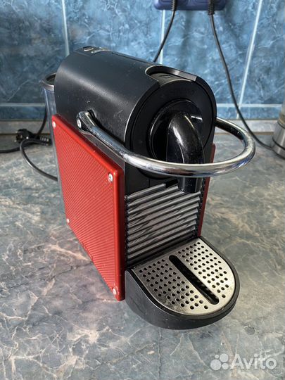 Кофемашина delonghi капсульная