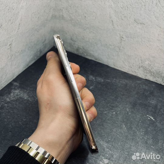 Samsung Galaxy S23+, 8/512 ГБ