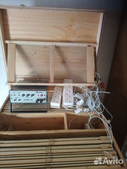 Аппарат для сбора пчелиного яда