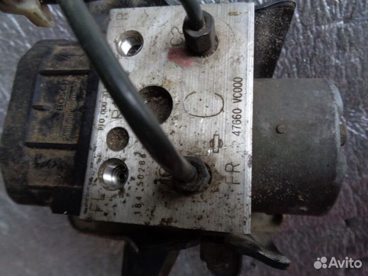 Nissan Patrol Y61 Блок ABS