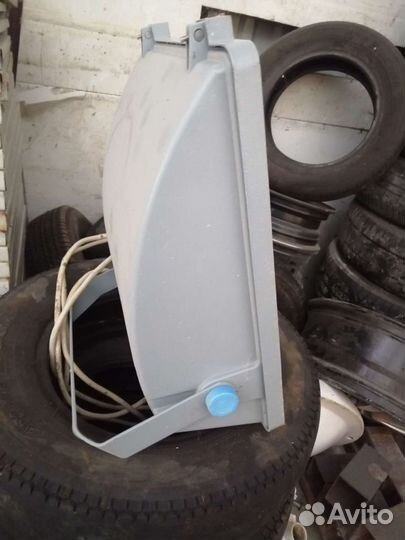 Фонарь прожектор