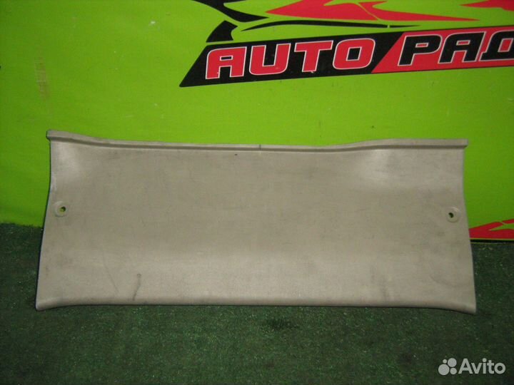 Накладка замка багажника toyota NNP10, NNP11, NNP1