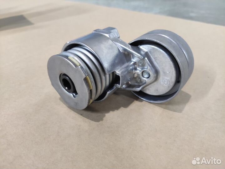 Ролик натяжной ремня генератора INA