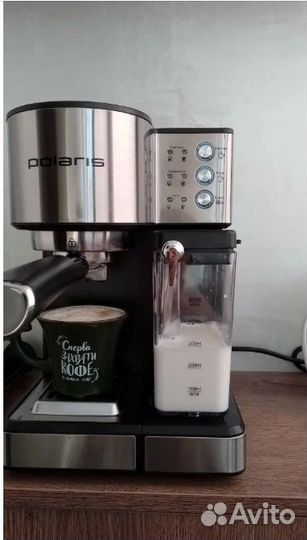 Кофеварка рожковая Polaris PCM 1536E Adore Cappucc