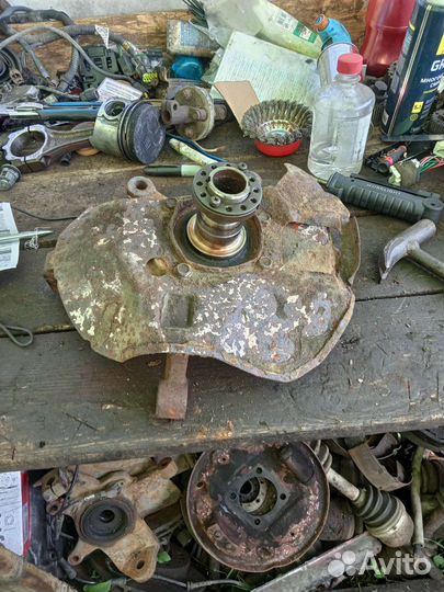 Кулак поворотный левый киа спортейдж 1