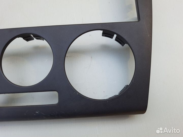 Рамка магнитолы Skoda Octavia A4 Tour