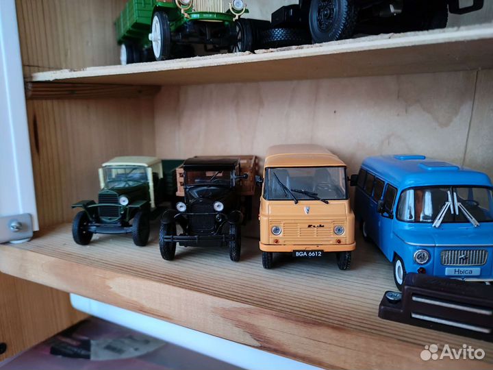 Модели 1:43 автомобили, грузовики