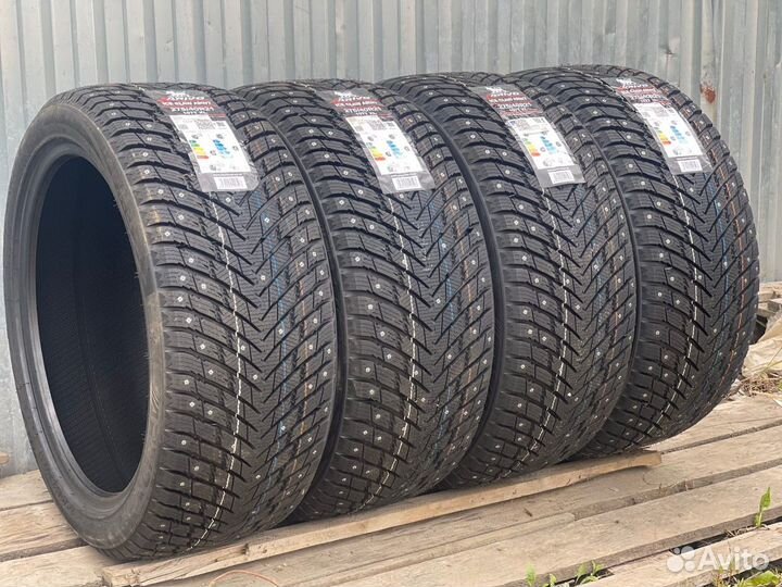 Arivo Ice Claw ARW7 275/40 R22 и 315/35 R22 112H
