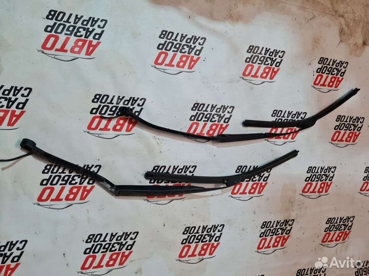 Поводки дворников Infiniti fx35 fx45