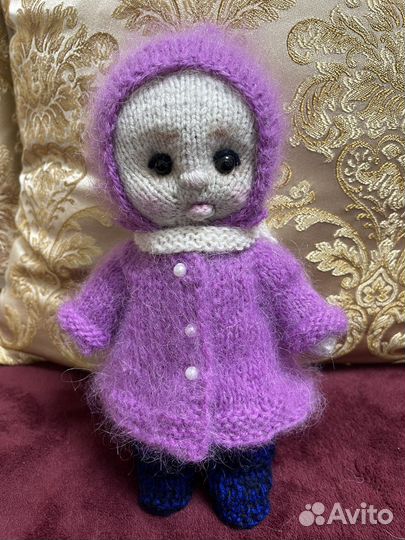 Кукла пупс вязаная