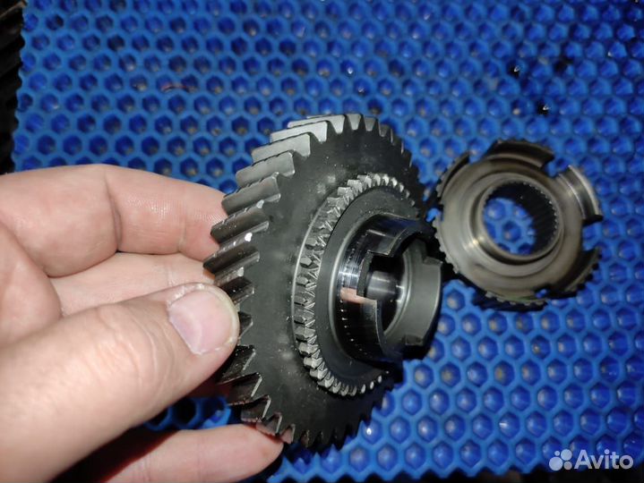 Шестерня первой 38 зубьев, ступица 1/2 передачи
