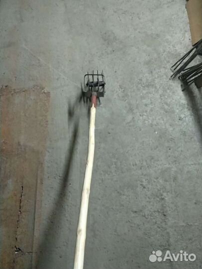 Ручной рыхлитель