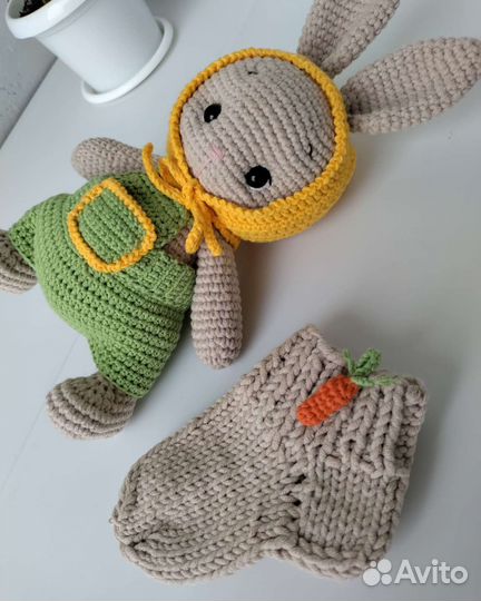 Игрушки вязаные крючком