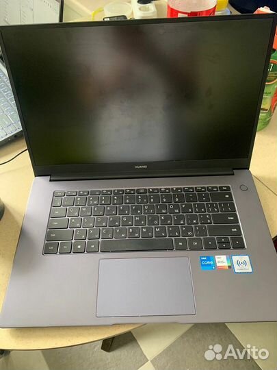 Ноутбук huawei MateBook