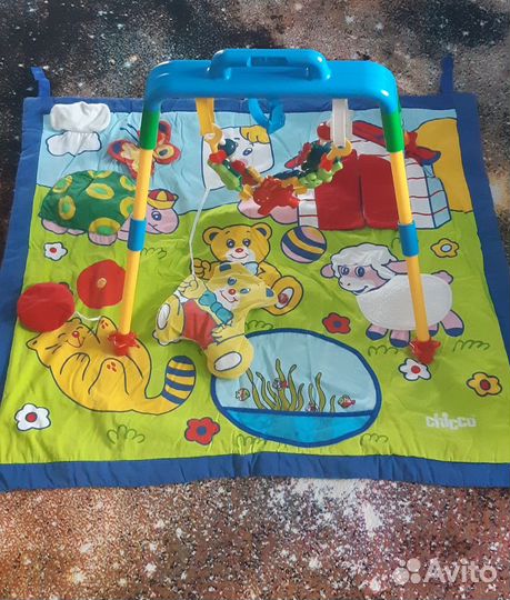 Развивающий коврик фирмы Chicco