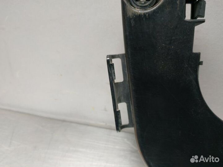 Кронштейн бампера задний правый Jeep Grand