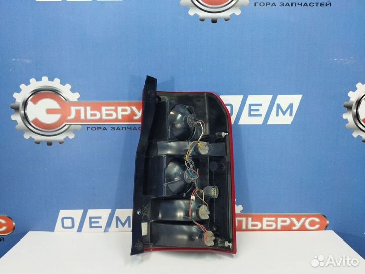 Фонарь левый Discovery 3