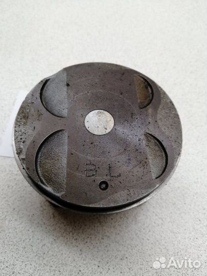 Поршень левый Toyota Harrier MCU10W 1mzfe