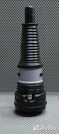 Пнeвмocтoйка Аudi А7 С8 передняя