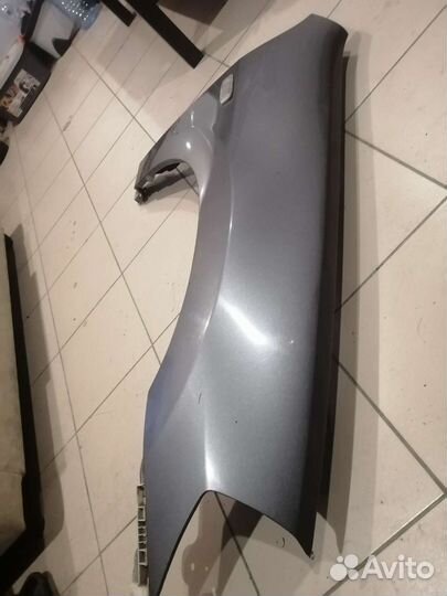 Крыло переднее правое Nissan teana j31
