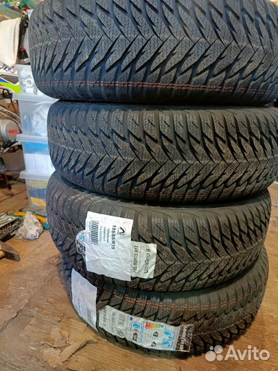 Goodyear UltraGrip 8 195/65 R15 91T