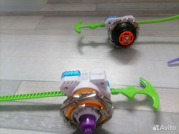 Волчки инфинити надо и бей блейды оригинальные