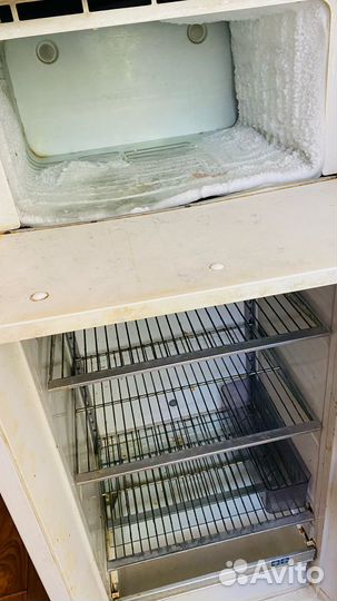 Холодильник бу ЗИЛ