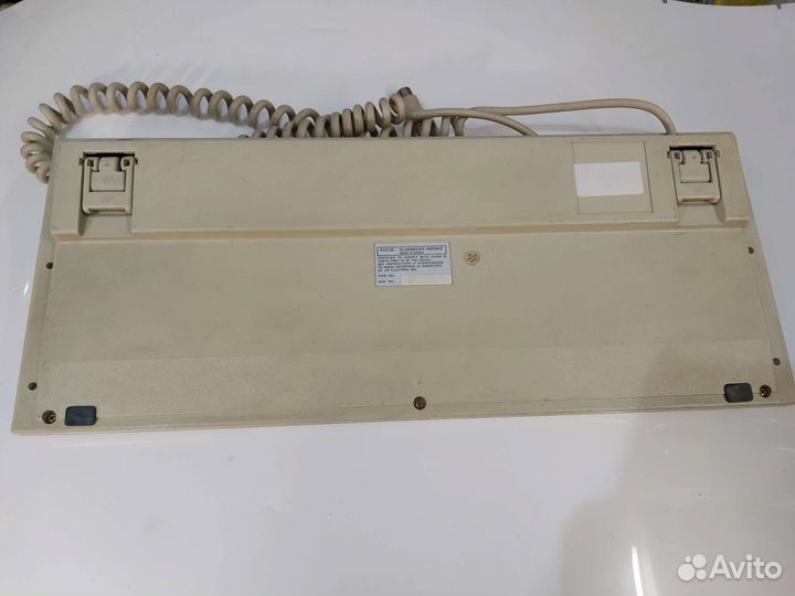 Клавиатура 1990 года