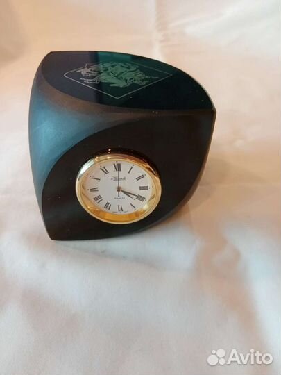 Часы настольные