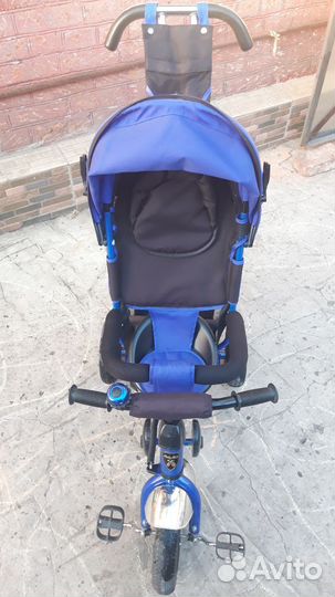 Трехколесный велосипед