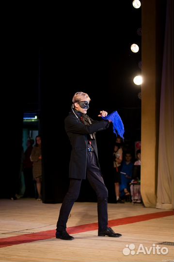 Фокусник, иллюзионист