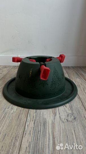Подставка под елку