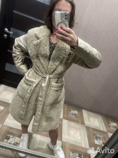 Пальто (пуховик,шубка)
