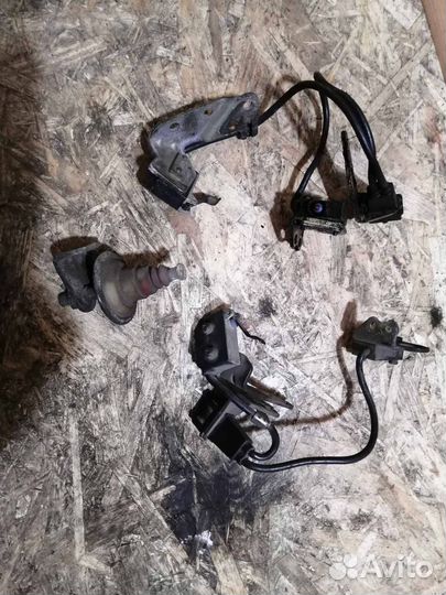 Микровыключатель Дросельной заслонки Ауди 100 2.3