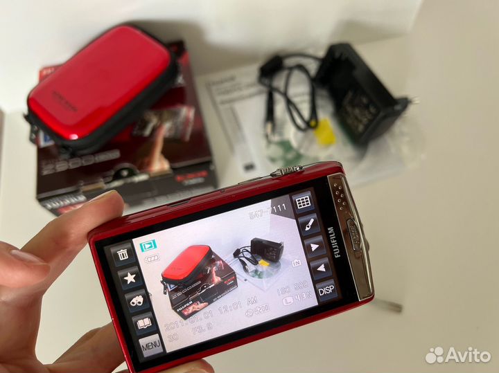 Цифровой фотоаппарат Fujifilm Finepix Z900exr