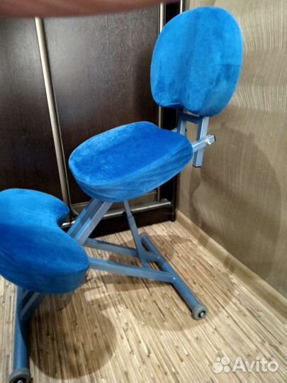 Ортопедический стул (коленчатый)