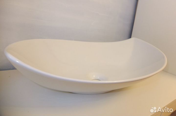 Раковина итальянская для ванной комнаты