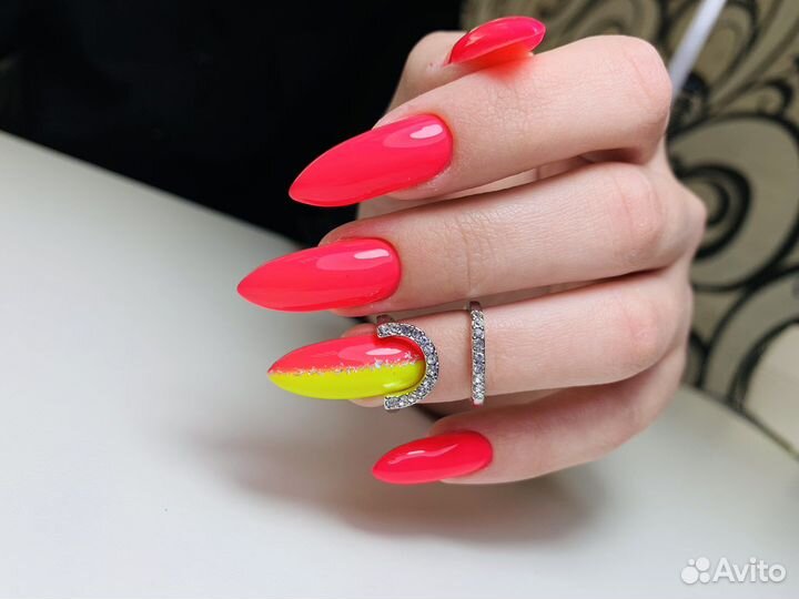 Маникюр, наращивание ногтей