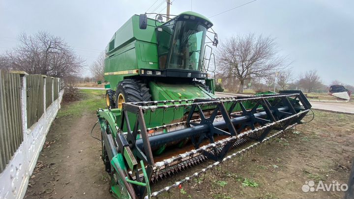 Комбайн John Deere 2264, 2000