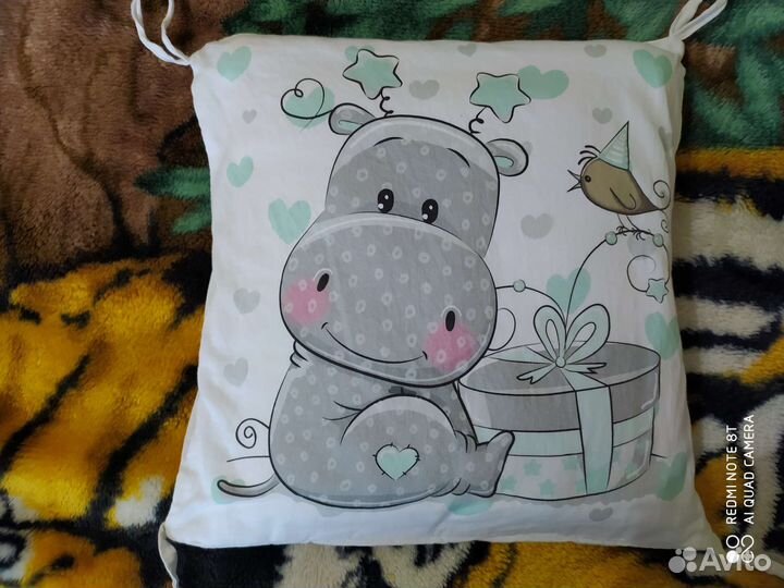 Бортики в детскую кроватку