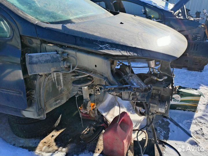 Капот Peugeot 307 1.6 TU5 NFU 2006