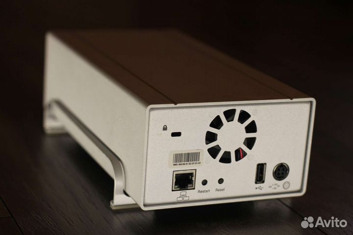 Сетевое хранилище iconbit i-Stor607